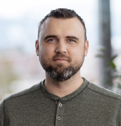 Headshot of board member of CHG Healthcare Foundation, Parker Huber