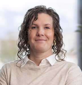 Headshot of CHG Healthcare Foundation staff member, Stephanie Howe